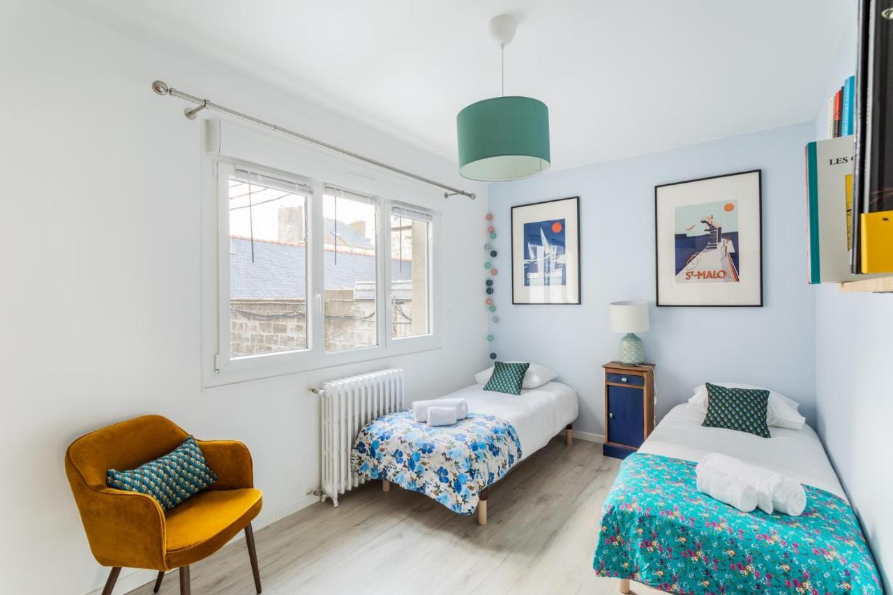 Les Abimes, Beau Logement Avec 2 Chambres Avec Parking Saint-Malo Exterior photo